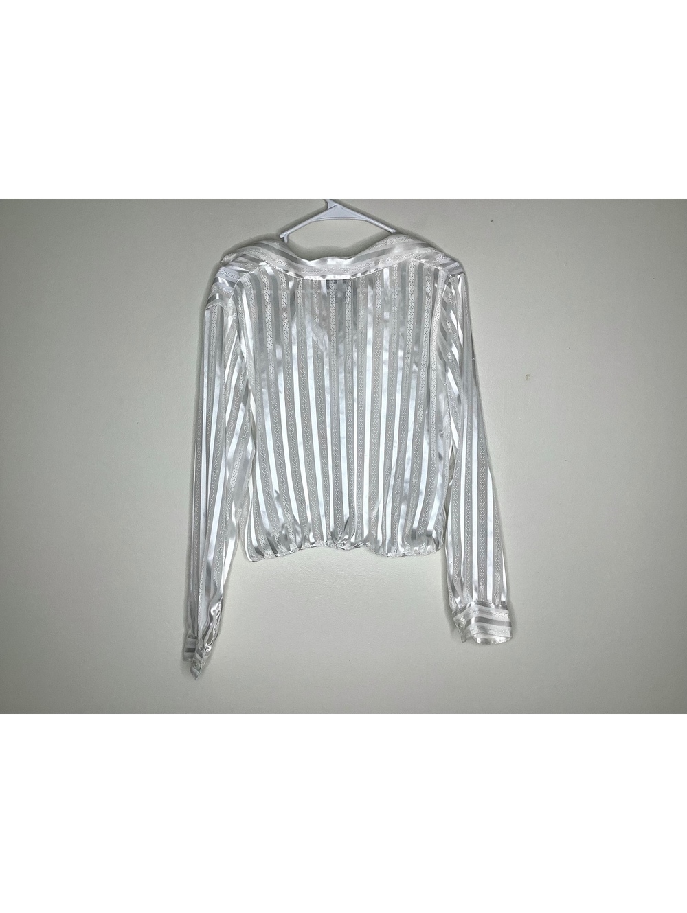< Vintage Joanna White Striped Sheer Satin Button-Front Top > - Picture 6 of 7